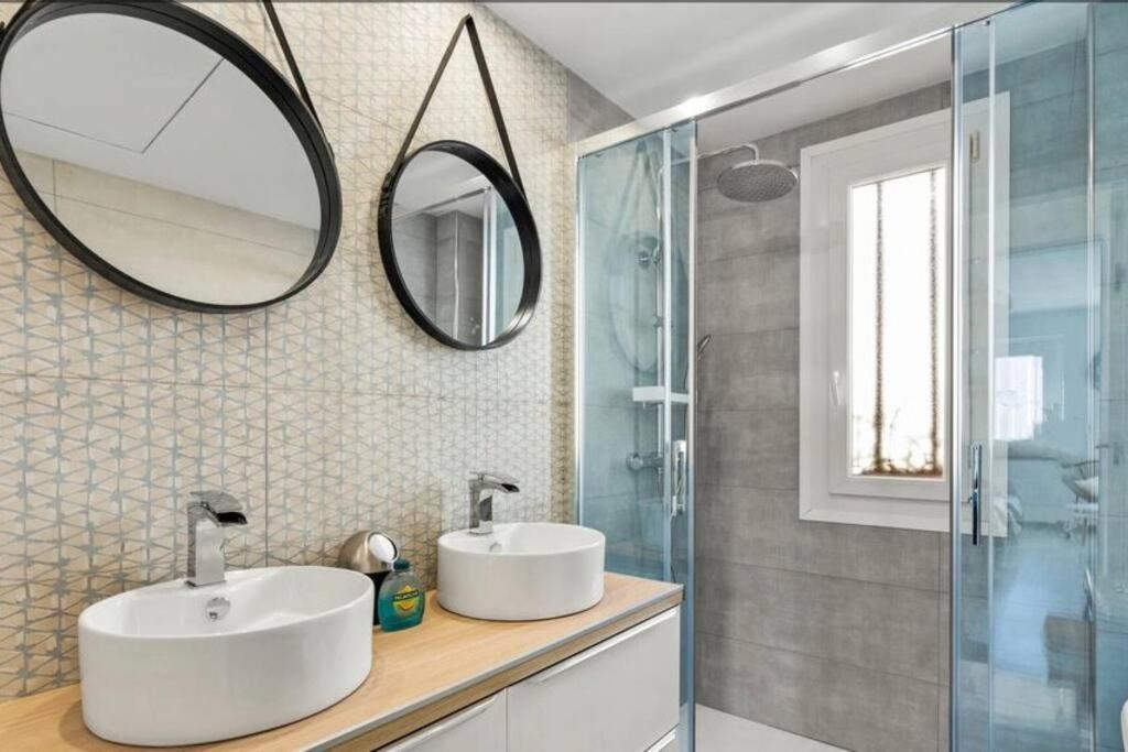 Le Canola Empuriabrava Port - 45M2 - Vue Piscine - Plage Centrale 500M- Parking Prive Gratuit Eksteriør billede